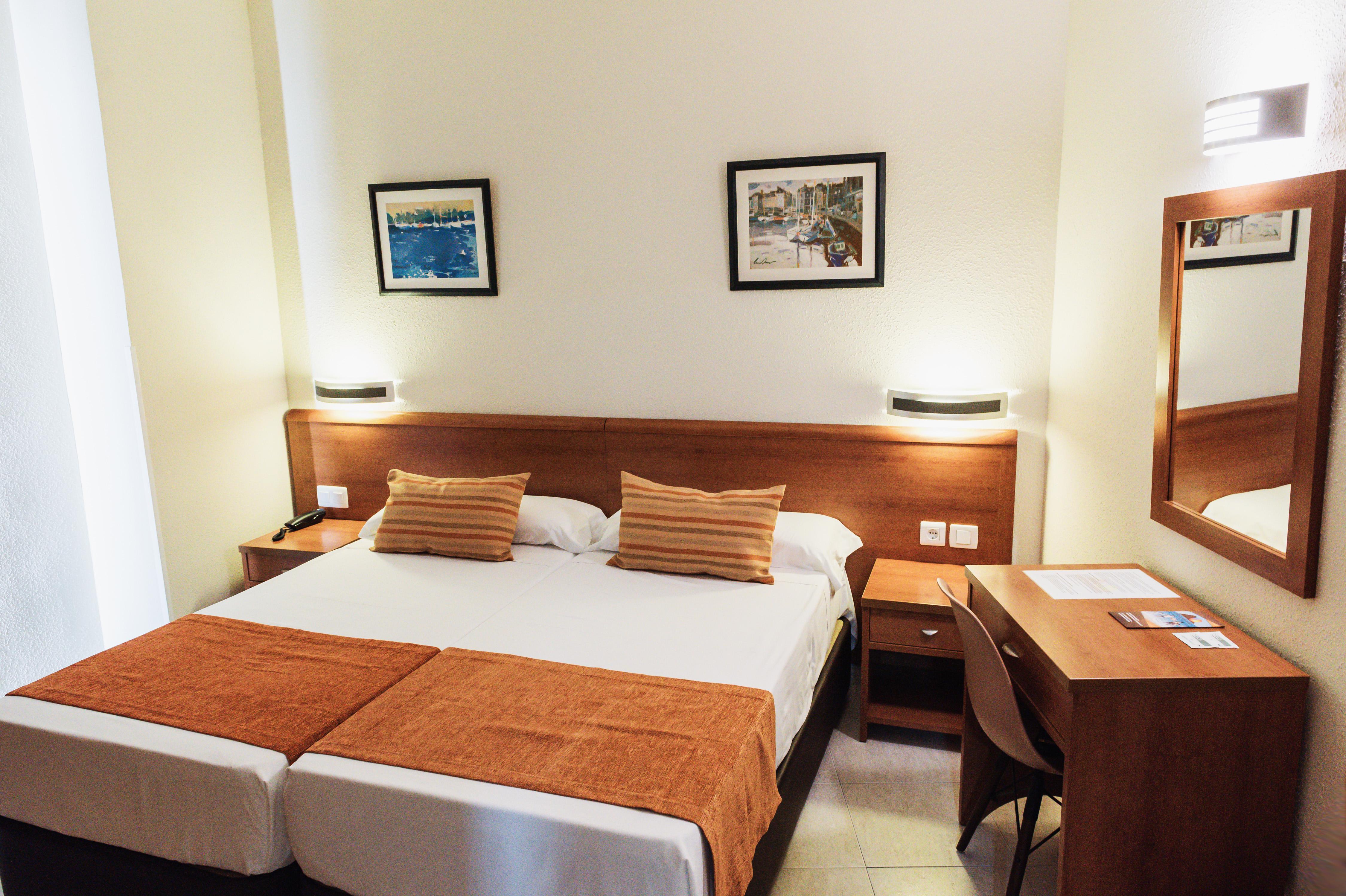 Hotel Marconi Бенидорм Екстериор снимка