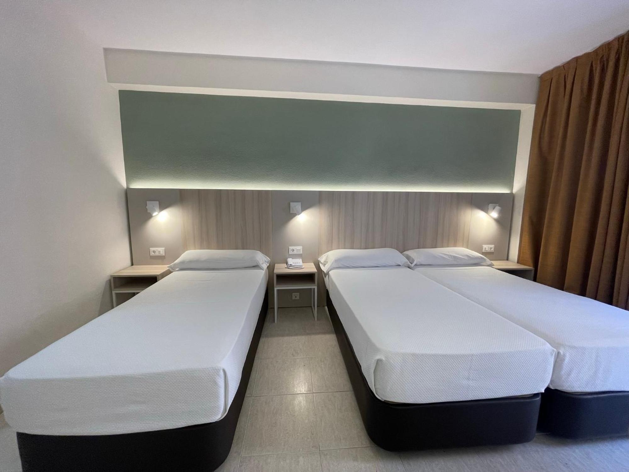 Hotel Marconi Бенидорм Екстериор снимка