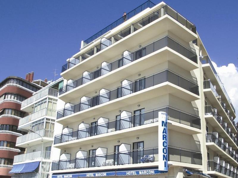 Hotel Marconi Бенидорм Екстериор снимка